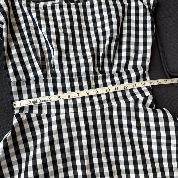Black and White Gingham Kate Spade Fiorella Fit-and-Flare Dress — Sz 6 - Picture 8 of 9